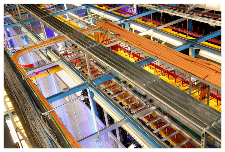 Content Dam Cim Online Articles 2013 February A Equinix Datacenter