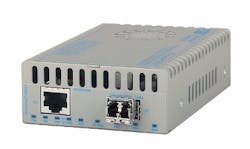 Omnitron Systems' iConverter 10GXT is a 10/100/1000 RJ45-to-10G fiber media converter. Omnitron Systems' iConverter 10GXT is a 10/100/1000 RJ45-to-10G fiber media converter.