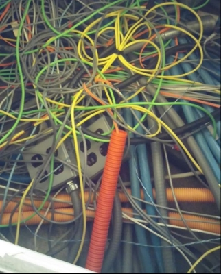 tangled wires data center