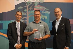 Tripp Lite Innovators Award Photo Tripp Lite Innovators Award Photo