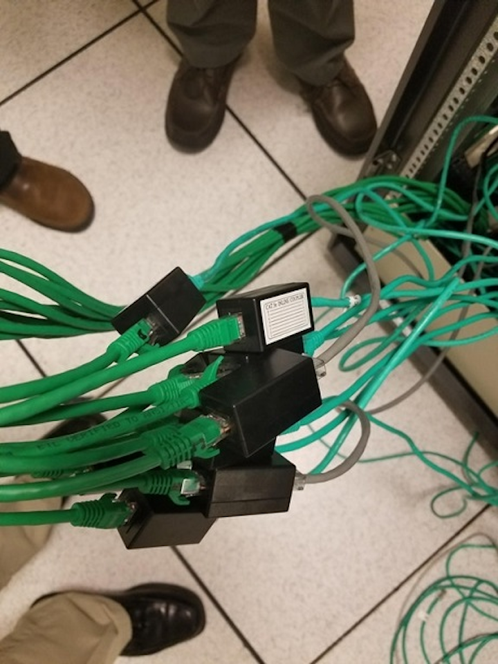 2-minute data center build