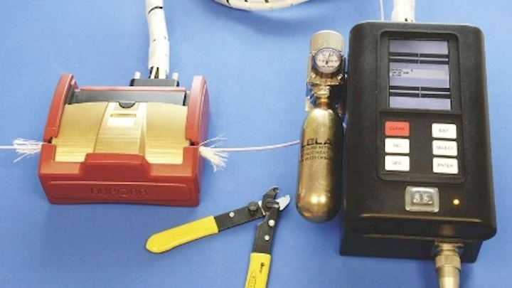 Content Dam Etc Medialib New Lib Cablinginstall Online Articles 2011 06 Aurora Optics Explosion Proof Fusion Splicer 42692