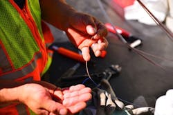 OFS training video breaks down installation of FTTH, MDU drop cabling system OFS training video breaks down installation of FTTH, MDU drop cabling system