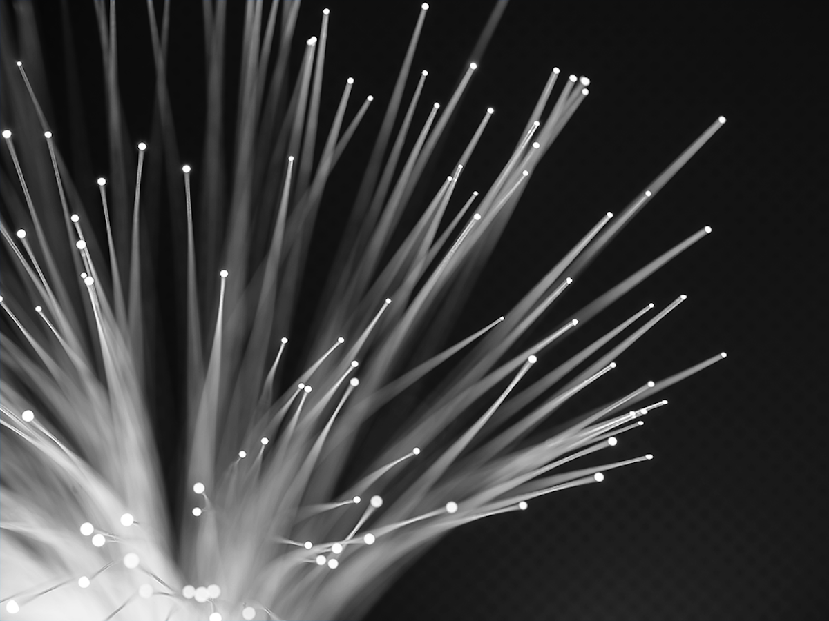 Verizon commits to 300 million of fiberoptic cable from Prysmian