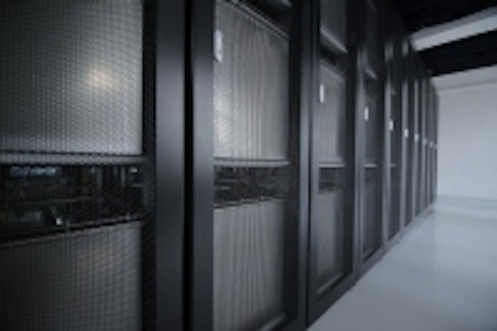 Content Dam Cim En Articles 2013 11 3m Immersion Data Center Leftcolumn Article Thumbnailimage File