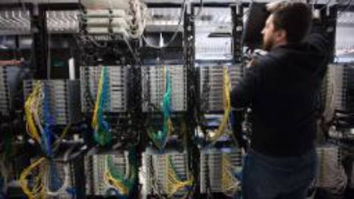 Content Dam Cim En Articles Pt 2019 02 Cnn Business America S Fight With Huawei Is Scuttling The World S 5g Plans Leftcolumn Article Thumbnailimage File