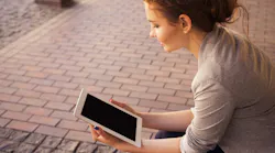 Tablet 690032 960 720