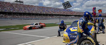 Pit Crew 3856910 960 720