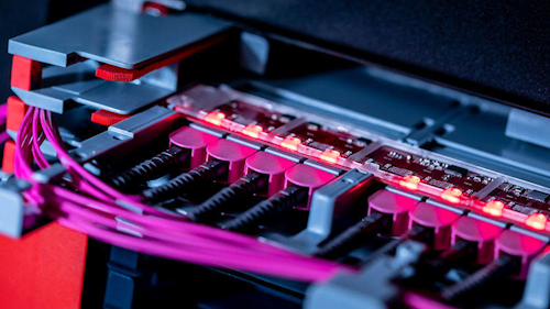 R M Presents New Optical Cabling Solution And Dcim Software For Data Center And Edge At Data Centre World I1140