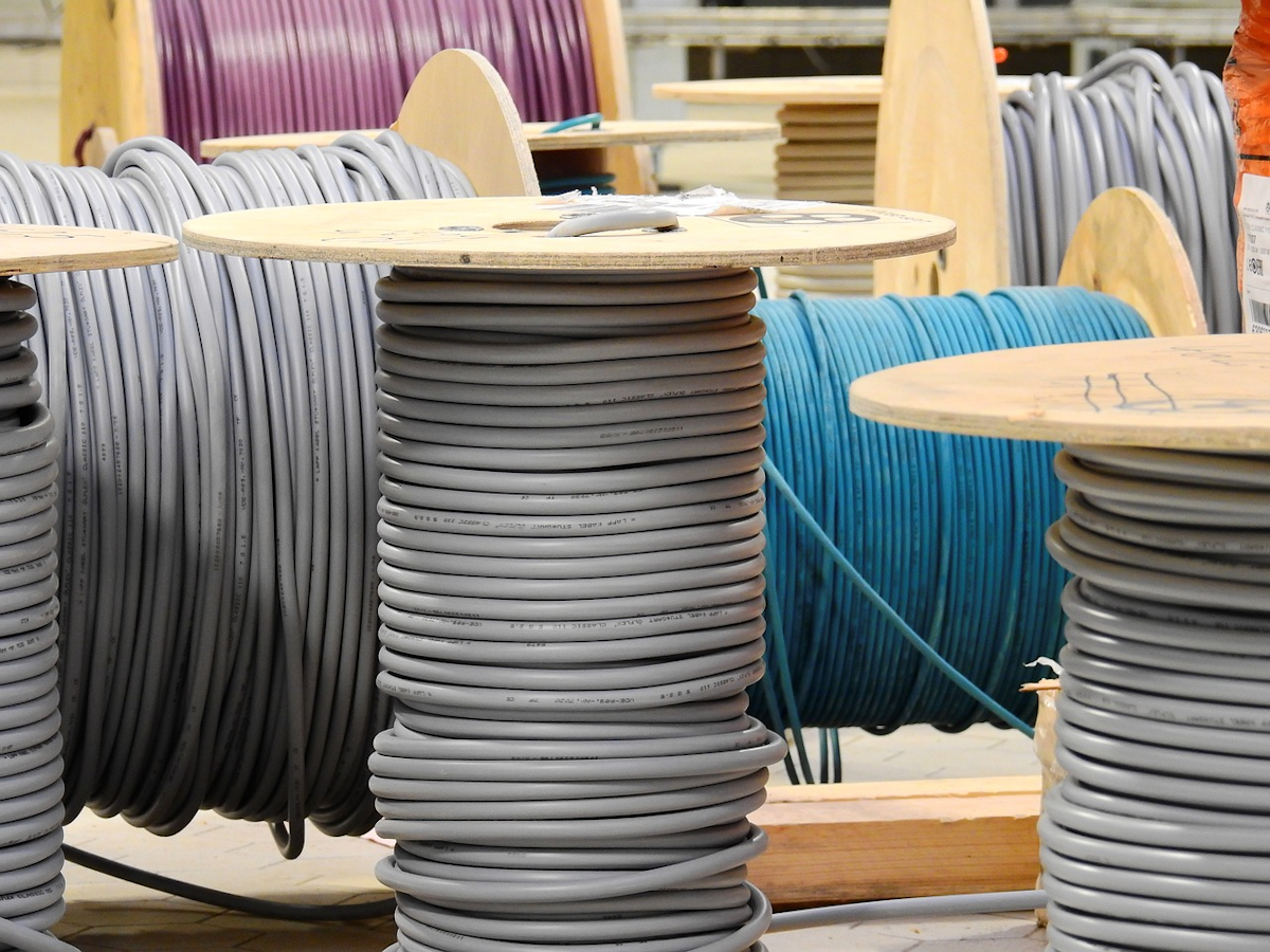 5 Rules For Placing Fiber Optic Cable In Underground Plant Cabling Installation Maintenance