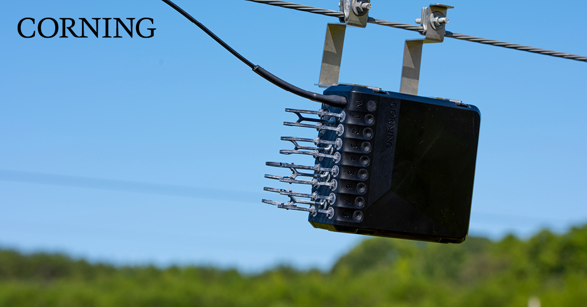 Corning's Evolv Hardened Connectivity Solutions can be mounted on strands, facades, and poles, allowing for maximum versatility in deployment.