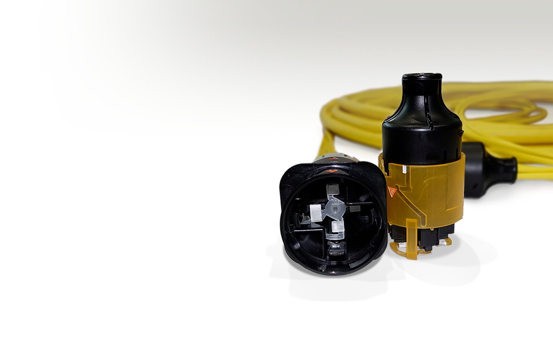 Product Swkconnector 01 Transparency 300 5f7f3001a37c1