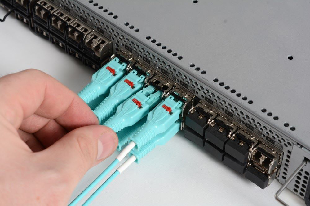 Siemon’s LC BladePatch Fiber Jumper Incorporates UniClick Housing ...