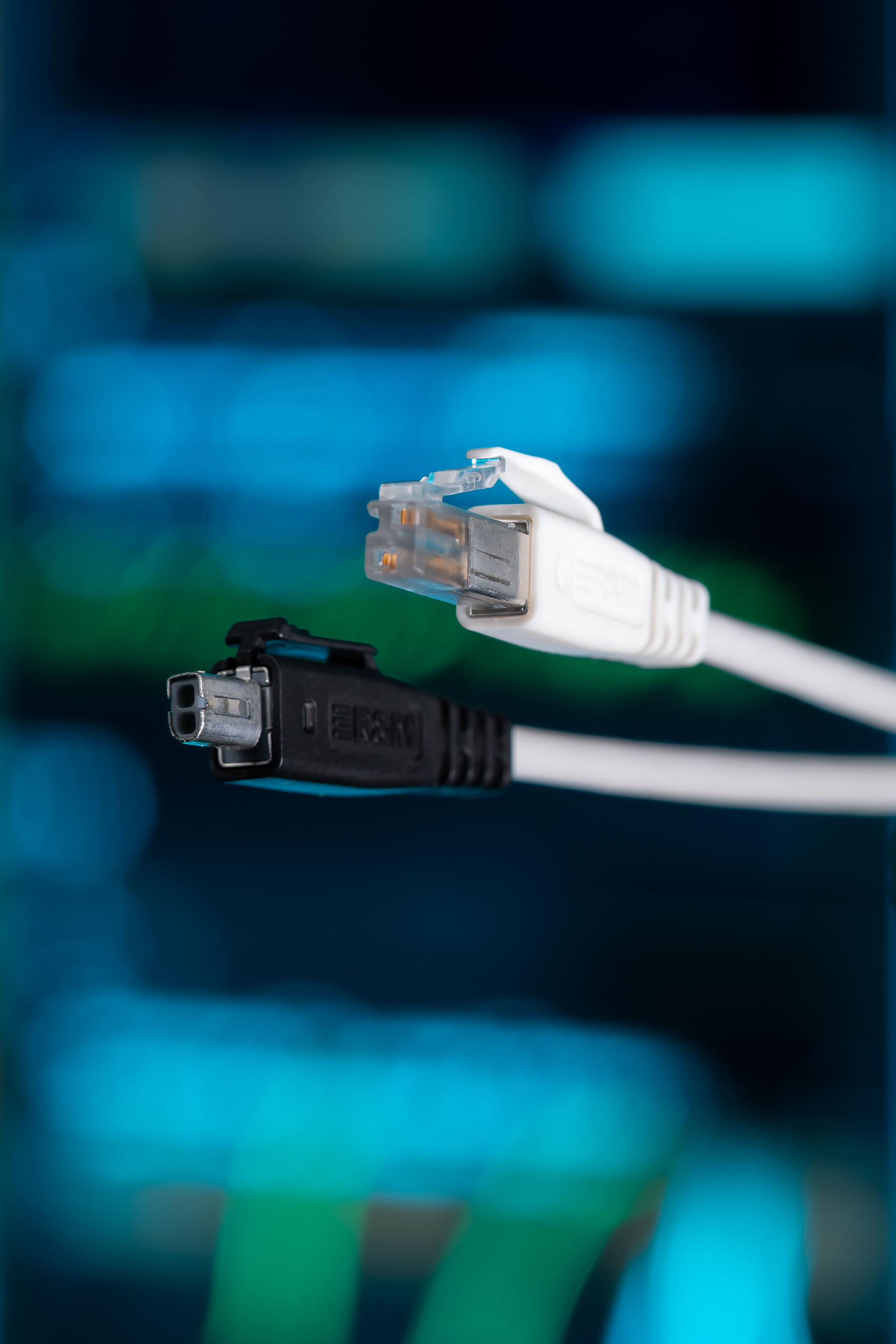 Reichle & De-Massari's Single Pair Ethernet cabling system includes two different connector interfaces. The LC-Cu (right) complies with IEC 63171-1 while the MSP (left) complies with IEC 63171-2.