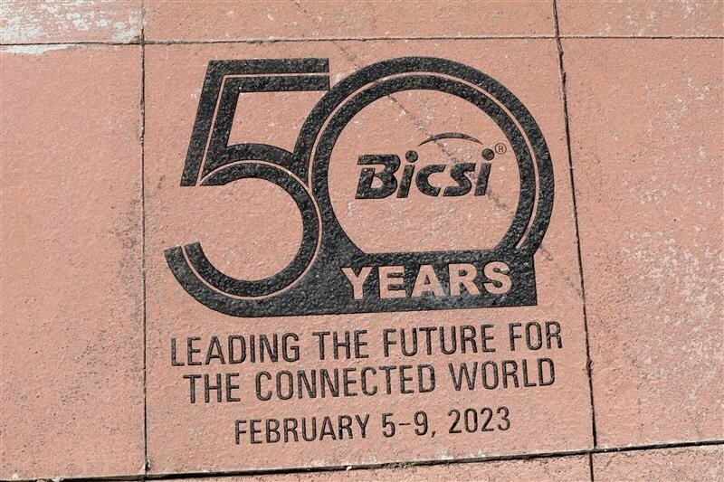 Bicsi Tampa Paver 63fcfdf2ccaee