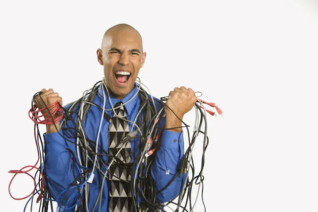 Top 10 most painful cable fails: Cabling photos | Cabling Installation ...