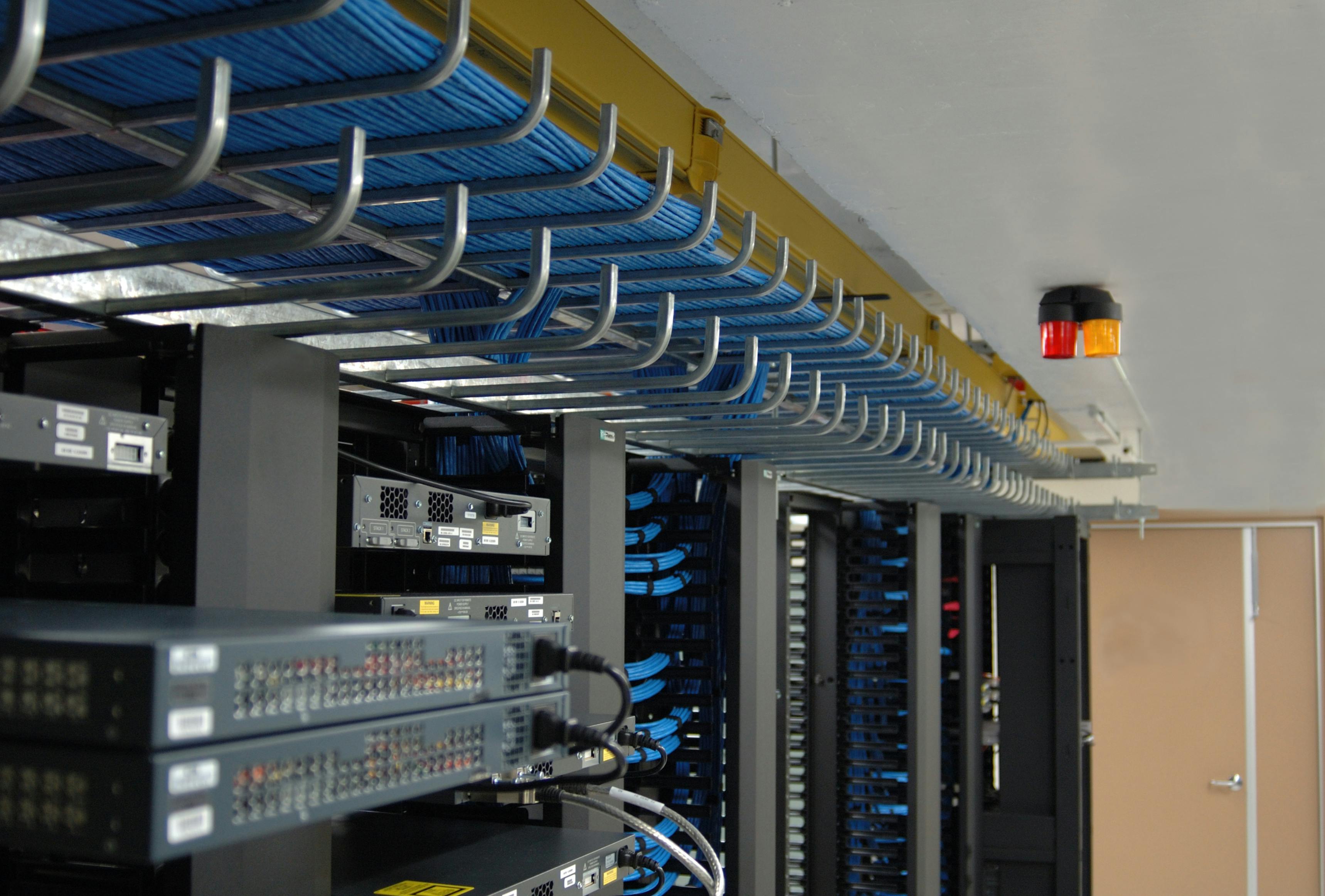 Standards Cabling Installation & Maintenance