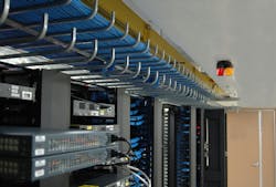 657b9e02826ec7001ecd193d Cables In Tray 657b9e02826ec7001ecd193d Cables In Tray