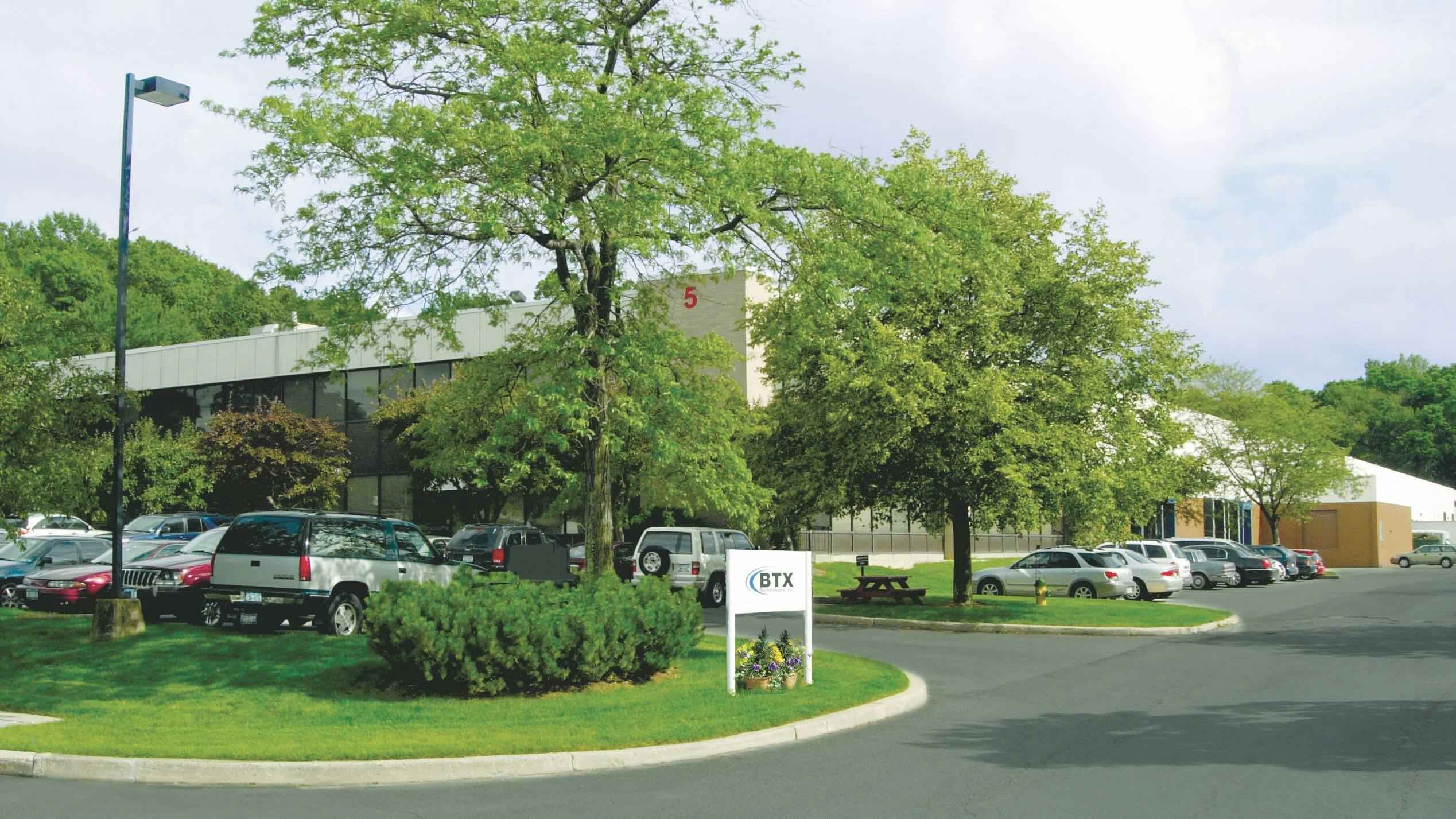 6616c56a19778b001e8f10d9 Btx Hq Building