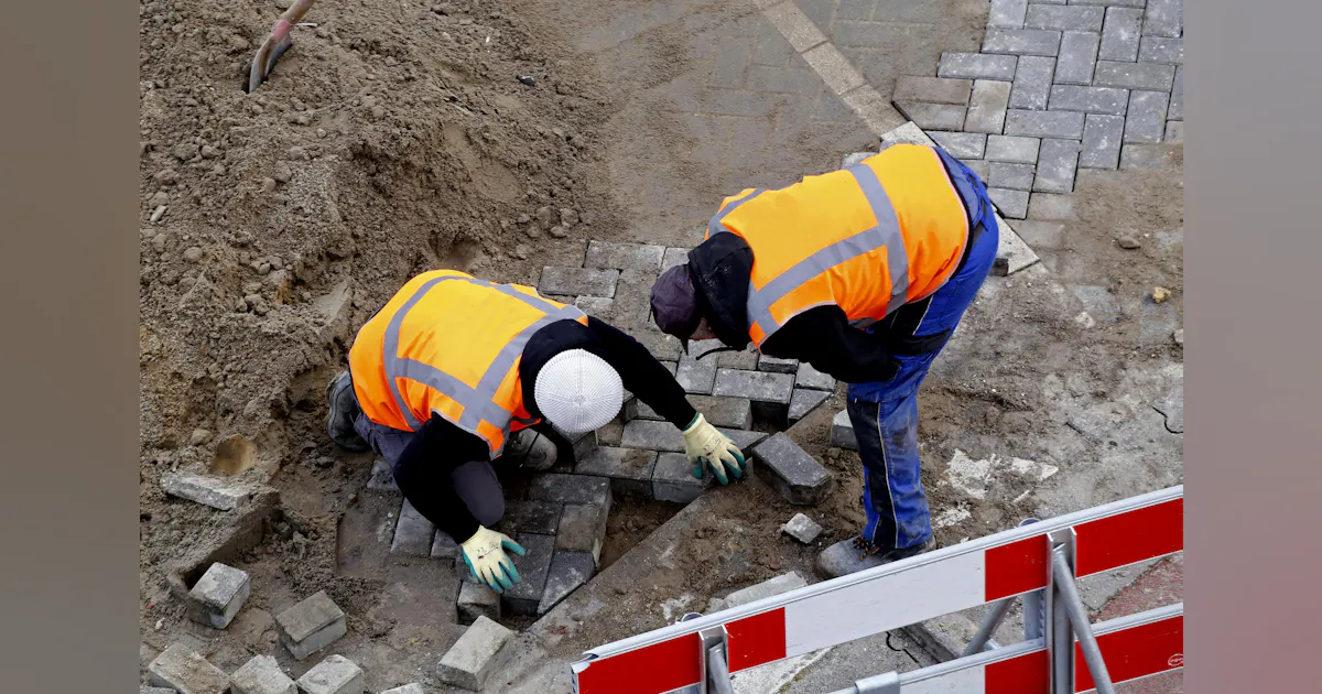 CHR Solutions Launches New 24/7 Construction Help Line for Broadband ...
