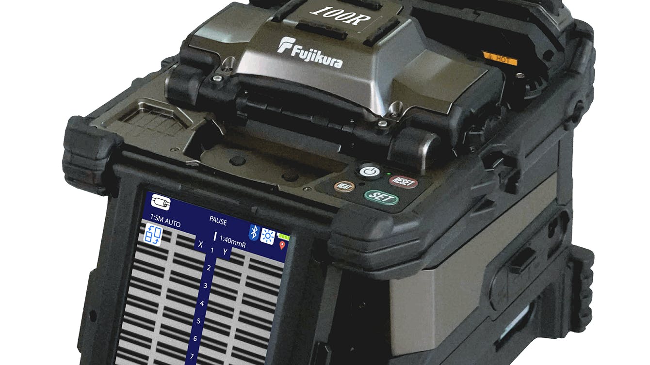 Fujikura Mass Fusion Splicer 100R
