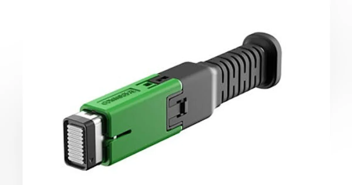 Đầu nối FastSelfClean 144 sợi của CommScope